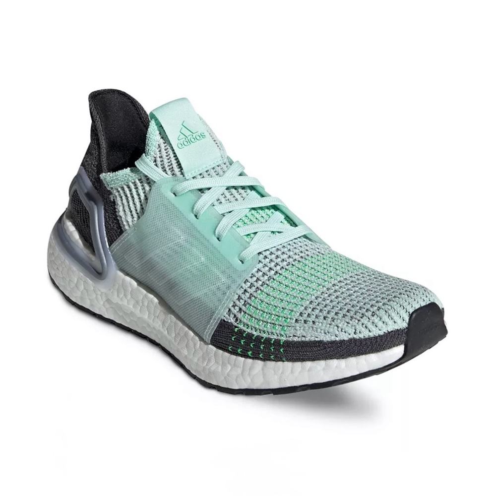 Adidas size 8 Women's Ultraboost 19 Mint Green Running Shoes- new, no box